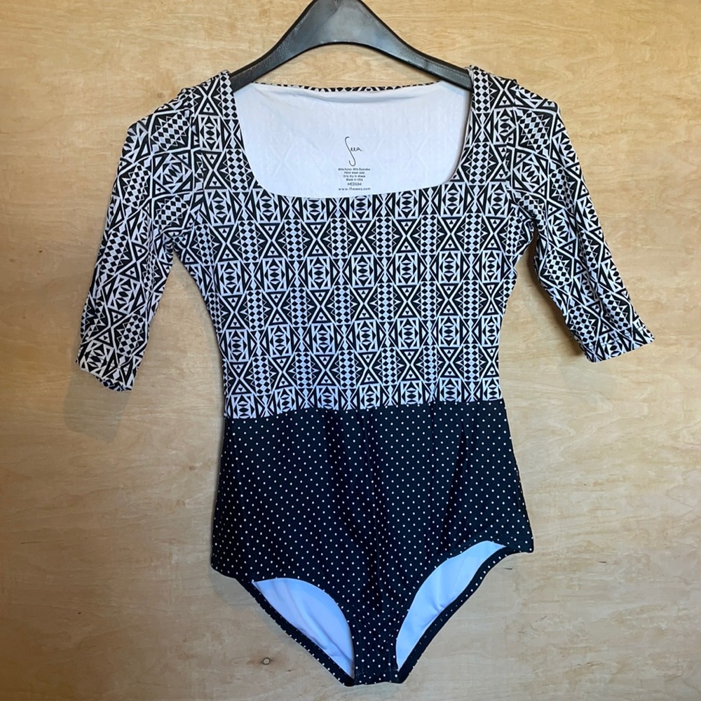 Seea swimsuit -Size M
